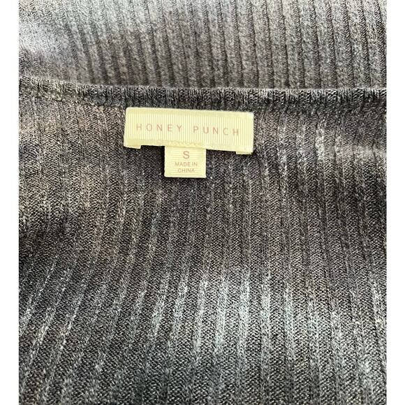 Honey Punch Tie Dye Cropped Knit Sweater
725 - Picture 6 of 8